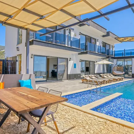 Villa Guenes 1