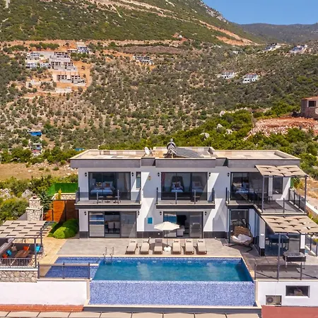 Guenes 1 Villa Kas